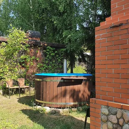 Prázdninový dům Caloroczny Duzy Dom Na Mazurach N.jeziorem Omulew.
